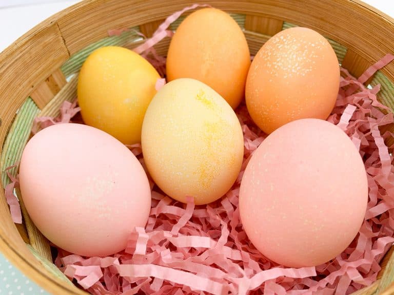 How To Dye Easter Eggs With Kool-Aid
